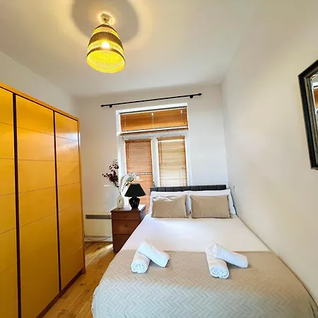 Cosy River View Flat At Temple Bar Apartman *